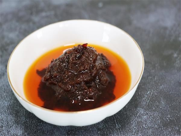 Thirteen spicy lobster sauce